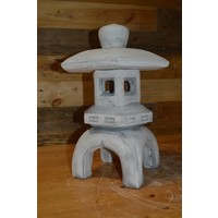 thumb-Betonnen Japans huisje op poten – decoratief tuinbeeld voor bij vijver of tuinpad-1