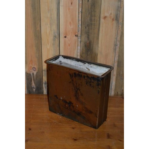 Rood koperen industriële bak 