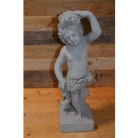 thumb-Betonnen beeld van jonge man die het jaargetijde herfst uitbeeldt – tuinbeeld uit serie seizoenen-1