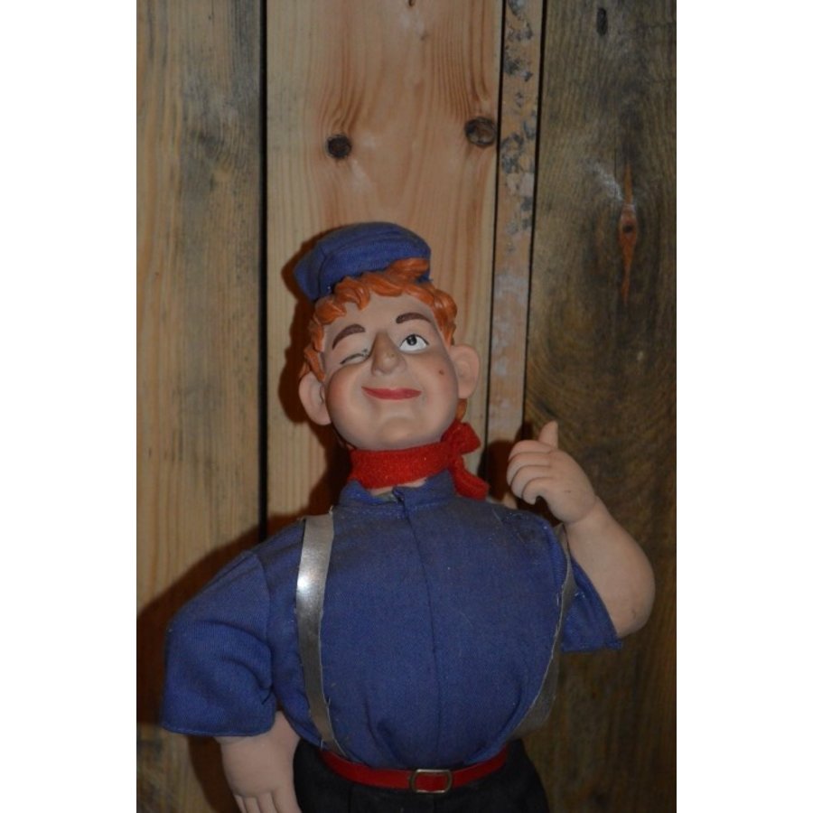 Boertje van kunststof met knipoog en duim omhoog-2