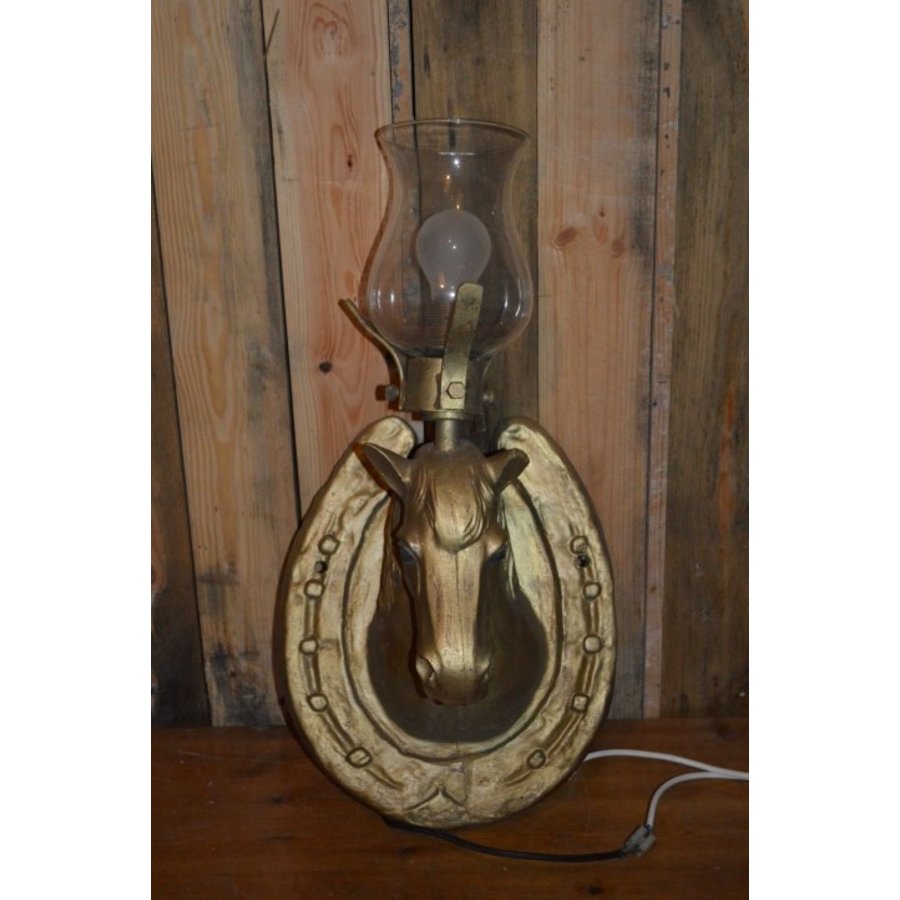 Wandlamp in de vorm van een hoefijzer met paardenhoofd-2