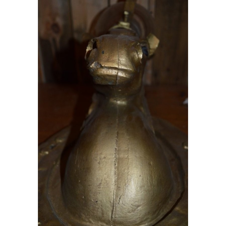 Wandlamp in de vorm van een hoefijzer met paardenhoofd-4