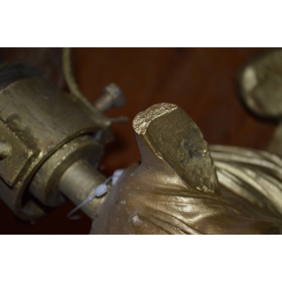 Wandlamp in de vorm van een hoefijzer met paardenhoofd-6