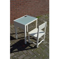 thumb-Vintage houten schooltafeltje met stoeltje en inktpot houder-1