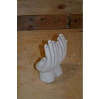 thumb-Shiva in beschermende handen van beton-4