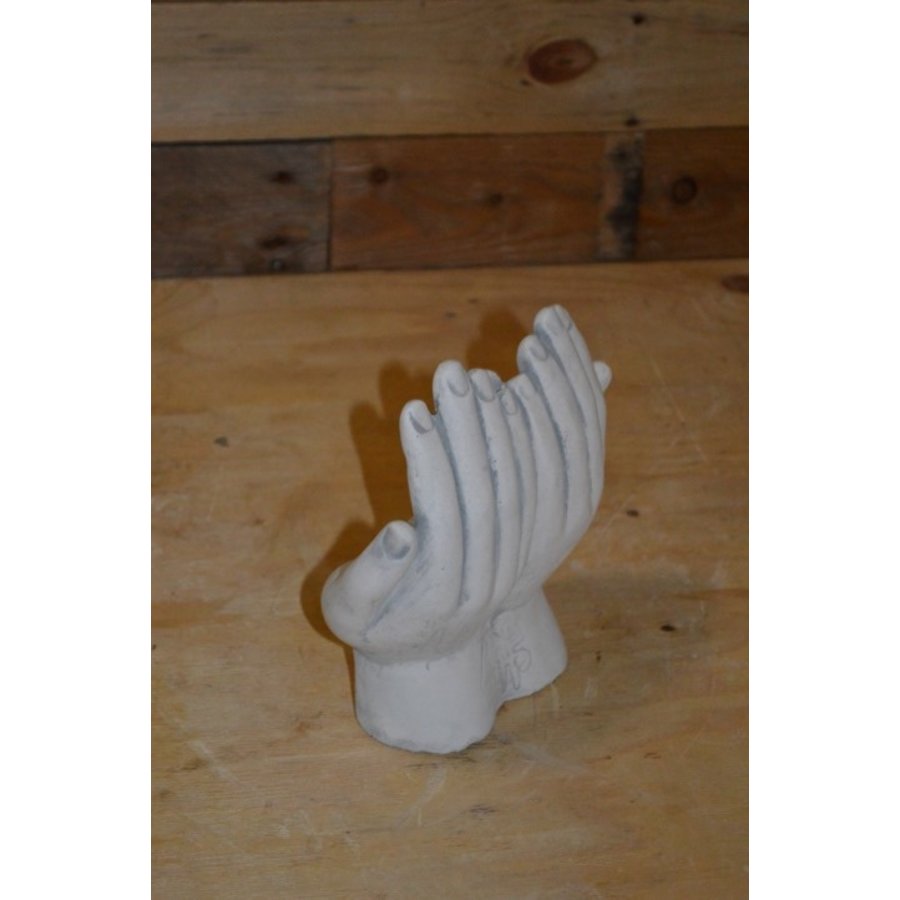 Shiva beeldje in twee handen als meditatief symbool-4