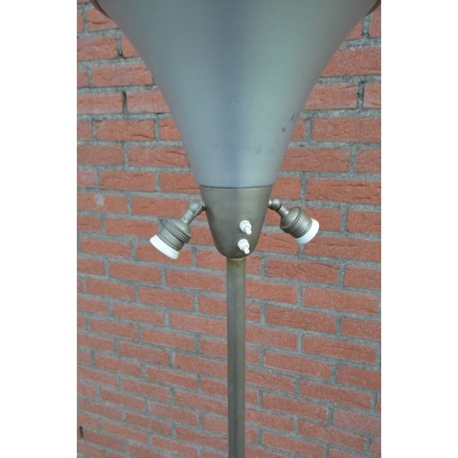 Retro design staande vloerlamp metaal-7