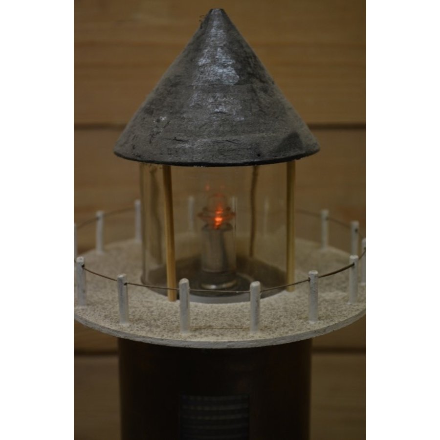 Unieke vuurtoren met lampje van koperen kanonskogel huls-2