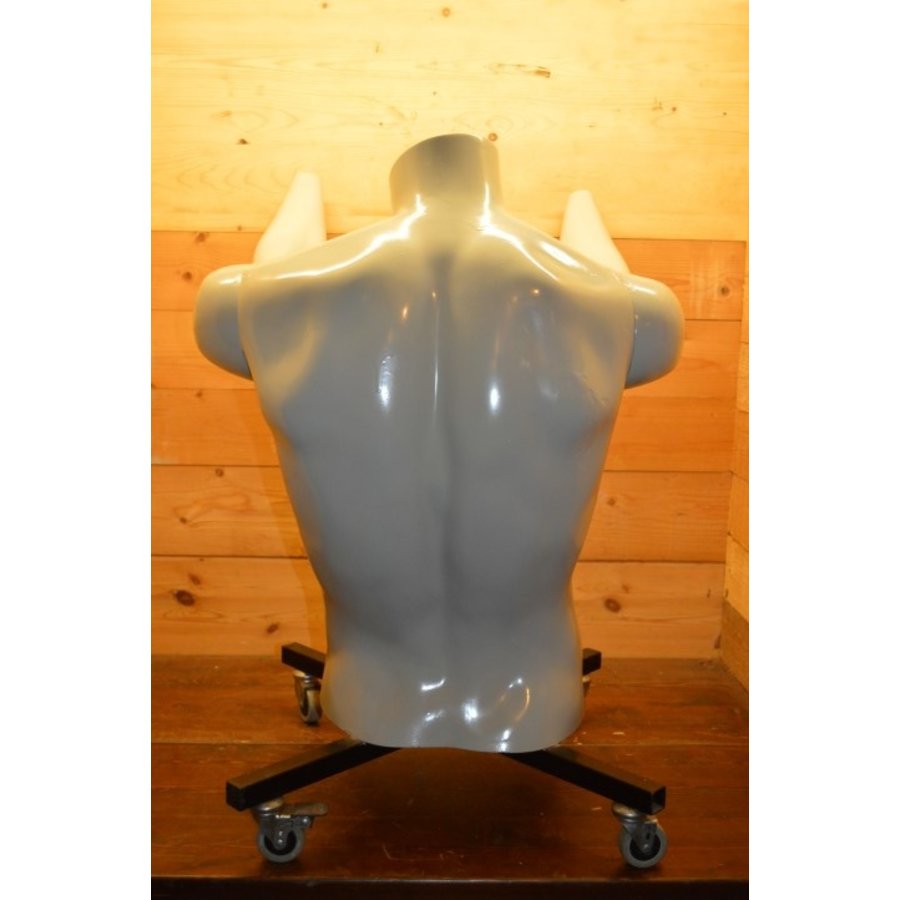 Buste op wieltjes als kunstobject of verrijdbare tafelpoot-4