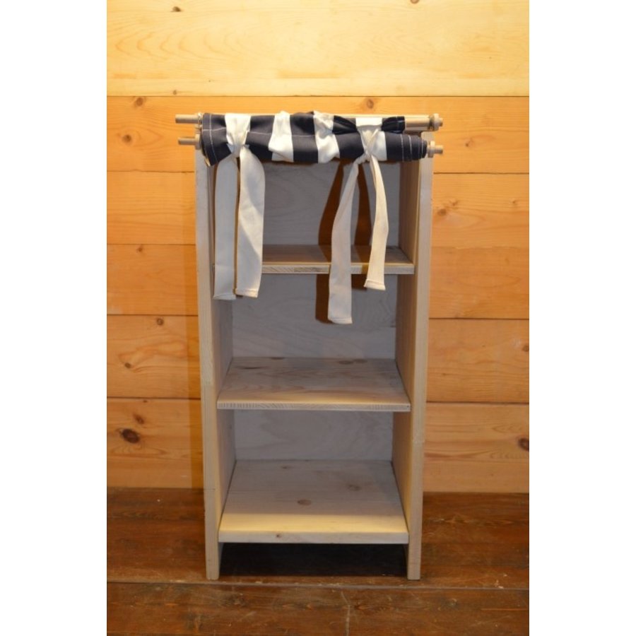 Schappenkastje van vurenhout met gordijntje-3