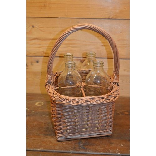 Wilgentenen flessenmandje 