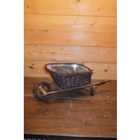 thumb-Decoratieve wilgentenen kruiwagen met plantenbakje van plastic-1