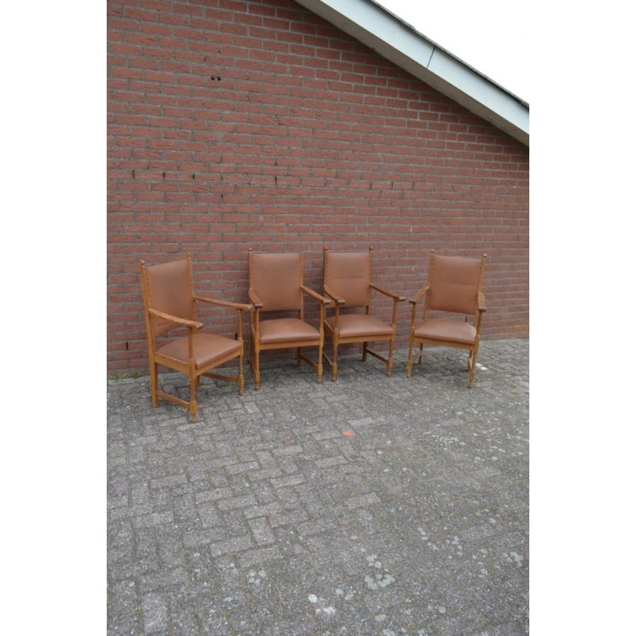 Eiken armstoelen met bruin leren bekleding 4 stuks-1