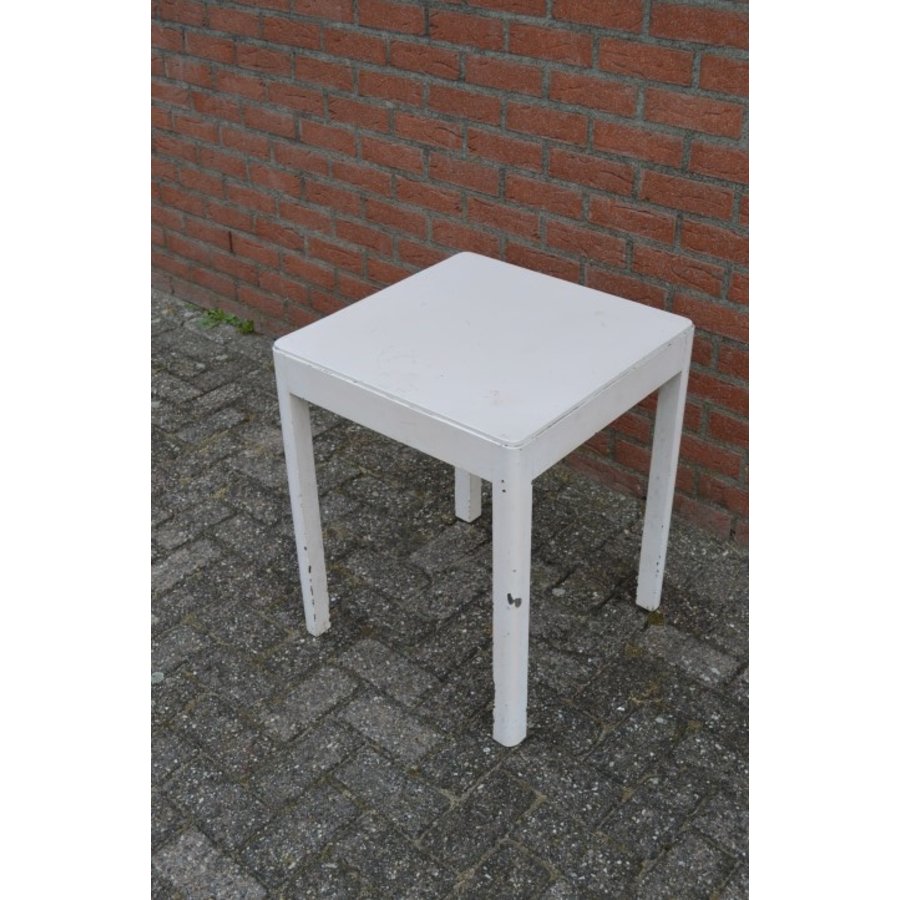 Brocante vierkant bijzettafeltje van oud eikenhout-1