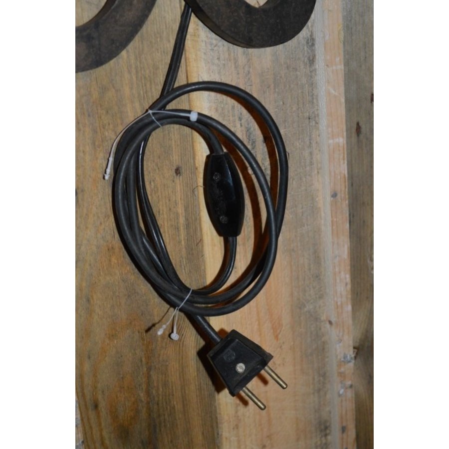 IJzeren lamp om aan de wand te hangen-5