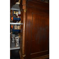 thumb-Antiek kabinet rond 1900 met grote kuif, klauwpoten en veel bergruimte-2