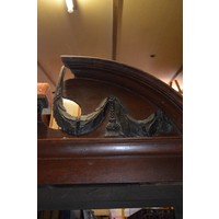 thumb-Antiek kabinet circa 1900 met kuif en klauwpoten-8