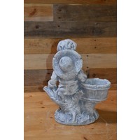 thumb-Betonnen beeld jongetje met hond en ton als plantenbak-3