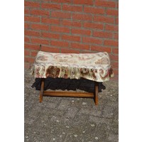 thumb-Vintage houten zitbankje met stoffen bekleding-3