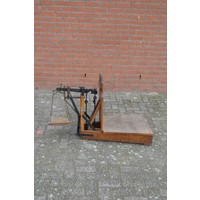 thumb-Antieke bascule weegschaal met eikenhouten frame-1