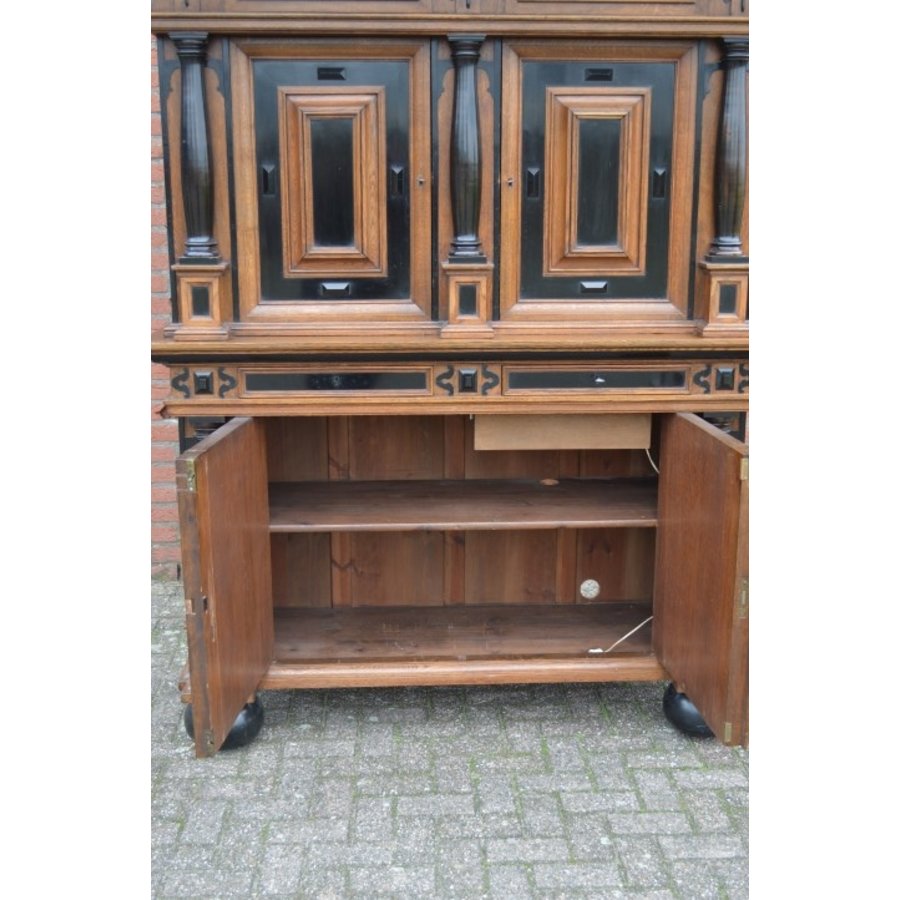 Antieke kolommenkast – Eikenhout met zwarte kolommen en geheime vakken-10