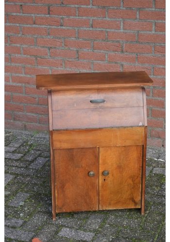 Engelse Garrard Grammofoon in een Art-deco kast 