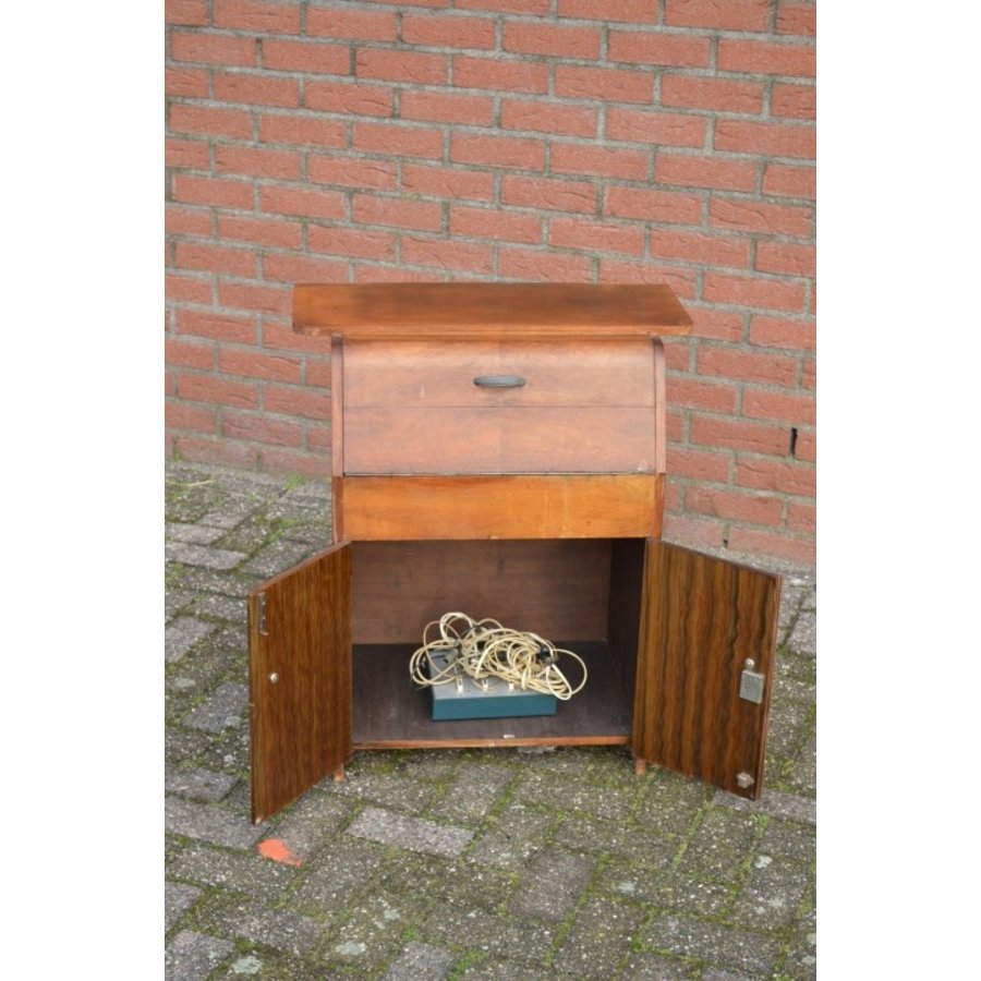 Engelse Garrard Grammofoon in een Art-deco kast-8