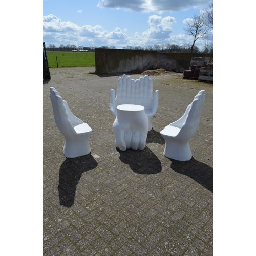 Betonnen handen tuinset 