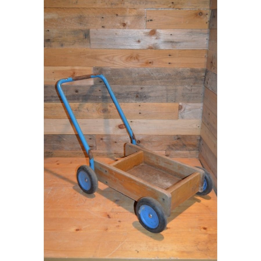 Vintage houten duwwagentje van Harlekijn – Speelkarretje van hout-1