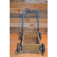 thumb-Vintage houten duwwagentje van Harlekijn – Speelkarretje van hout-3