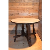 thumb-Oud eikenhouten bijzettafeltje met bewerkte poten – Opknapper tafel-1