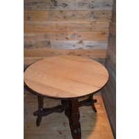 thumb-Oud eikenhouten bijzettafeltje met bewerkte poten – Opknapper tafel-4