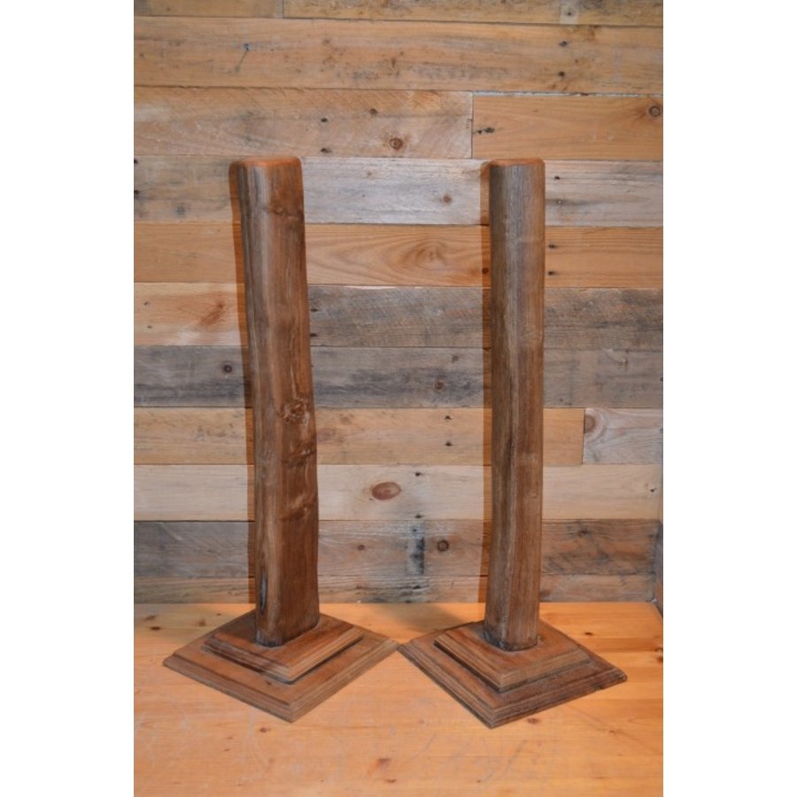 Set van 2 teakhouten decoratie zuilen op vierkante voet – Houten pilaren-1