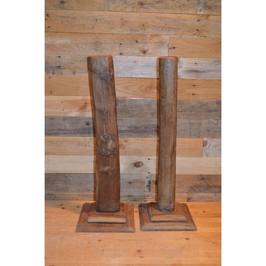 Set van 2 decoratieve teakhouten zuilen op vierkante voet-2