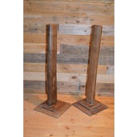 thumb-Set van 2 decoratieve teakhouten zuilen op vierkante voet-3