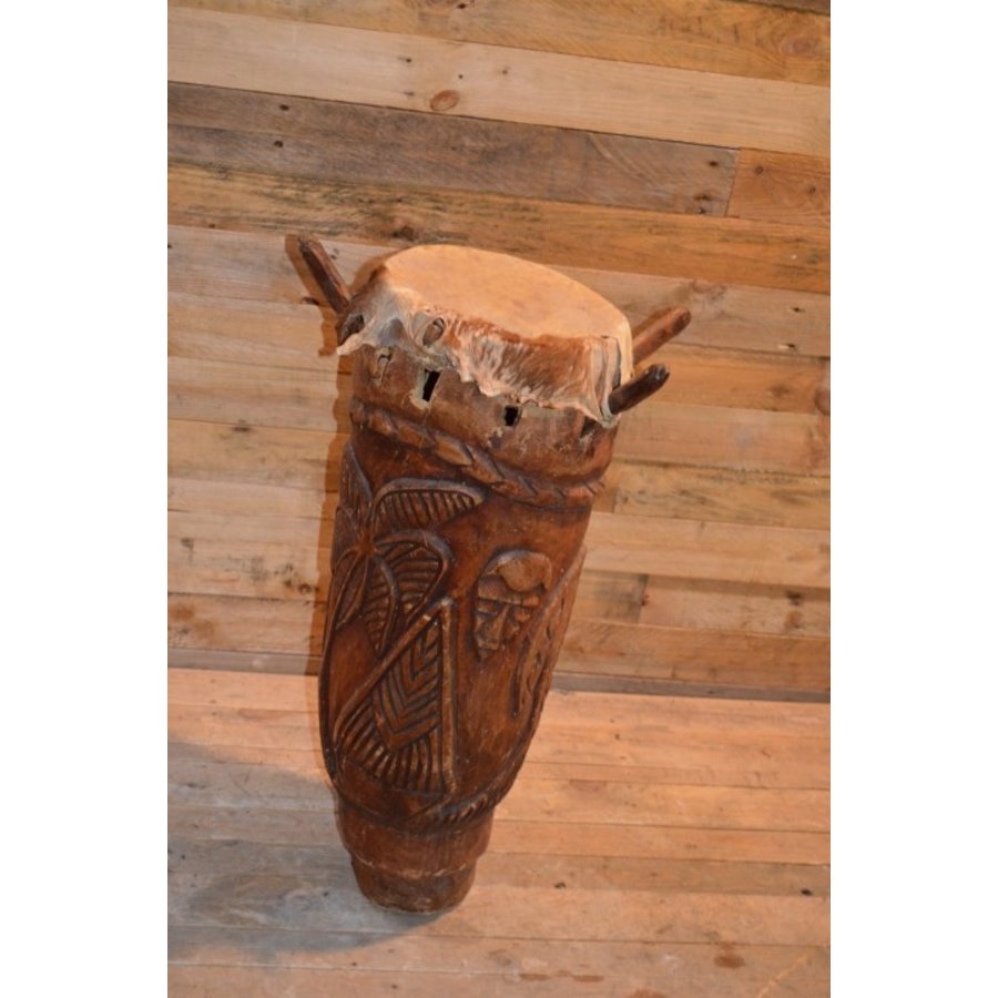 Afrikaanse djembe trommel met sierlijk houtsnijwerk-4