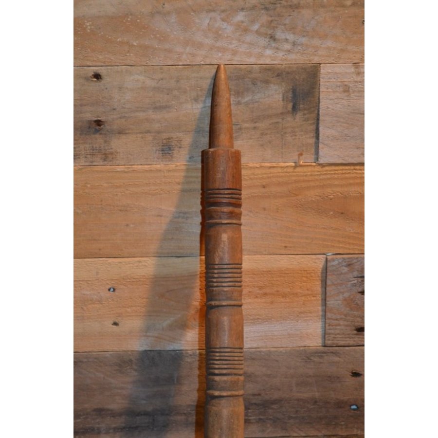 Antieke houten spinrok met sierlijk bewerkte staander – Wol en vlas werktuig-2