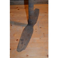 thumb-Antieke houten spinrok met gedecoreerde staander-3