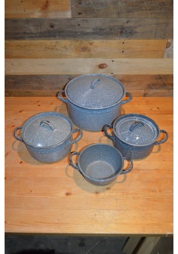 Vintage pannenset emaille grijs 