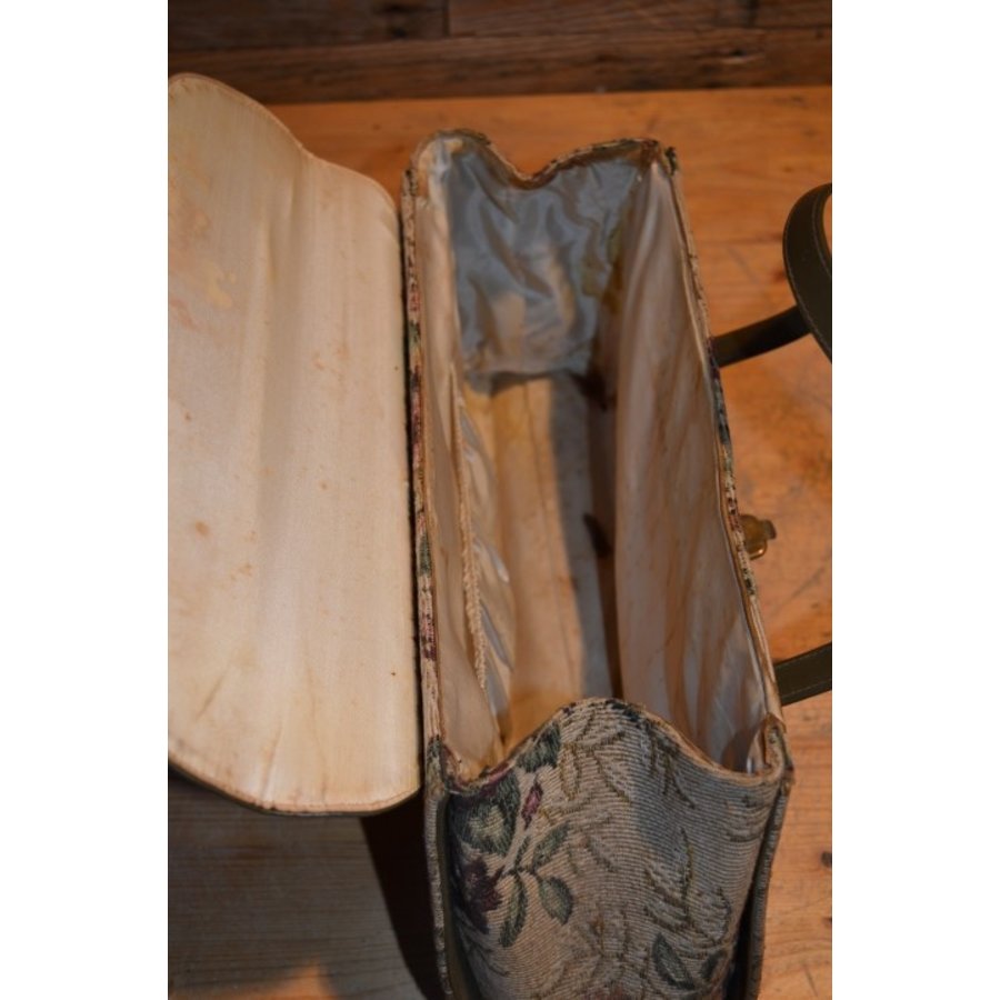Vintage gobelin handtas met leren klep-5
