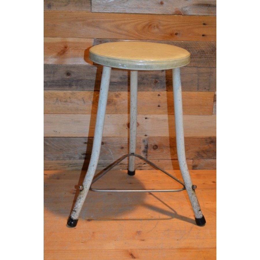 Brabantia retro driepoot zitkrukje-1