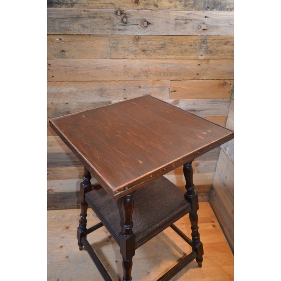 Bijzettafeltje of plantentafeltje oud eiken vierkant-1