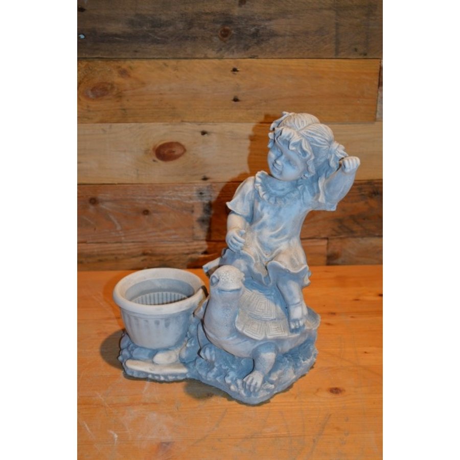 Leuke bloembak van een meisje dat op een schildpad zit-2