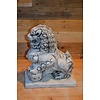 LoodsVol, Tuinbeelden Chinese tempel leeuw met een bal onder linker poot
