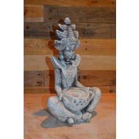 thumb-Shiva in vrouwelijke gedaante – betonnen beeld met kaarsenbakje-4