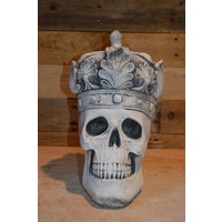 thumb-Betonnen schedel met koninklijke kroon en sierlijke bladeren-1