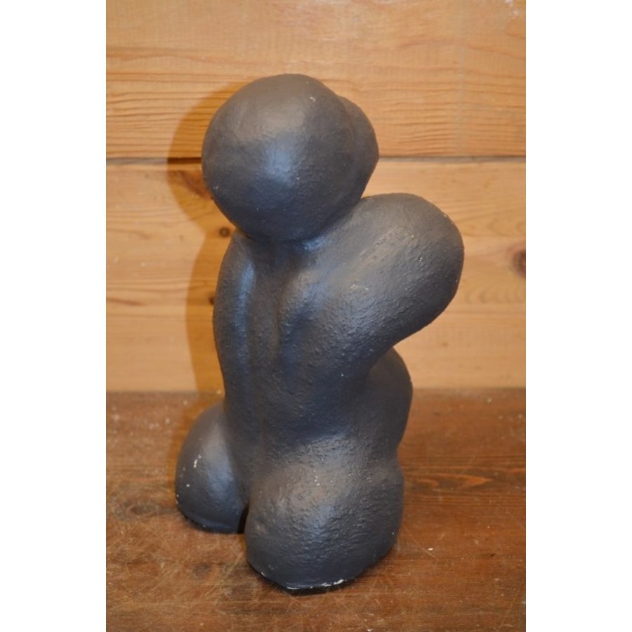 Kunstzinnig beeld van Moeder Aarde of vruchtbaarheidsgodin-3