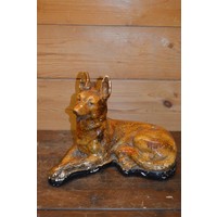 thumb-Geglazuurd gipsen beeld van liggende herdershond met lijmwerk-1