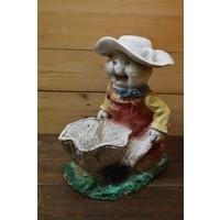 thumb-Vintage tuinman beer met kruiwagen plantenbak-1