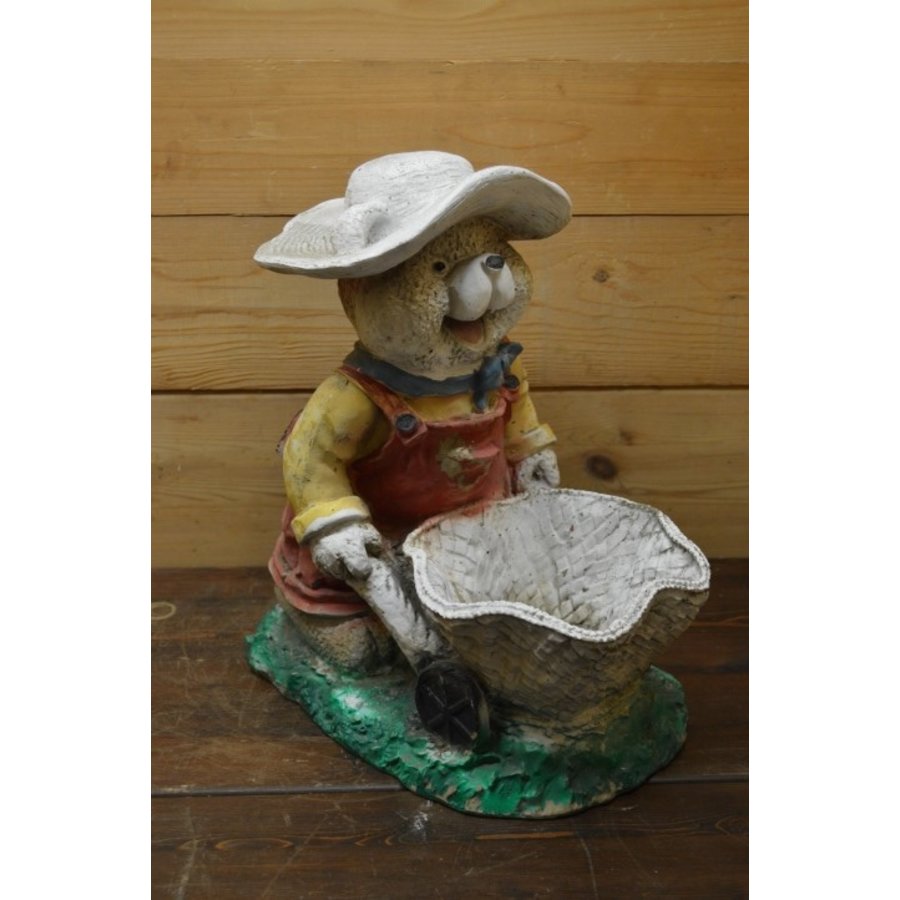 Vintage polyester tuinbeeld van een beer met kruiwagen als plantenbak-3